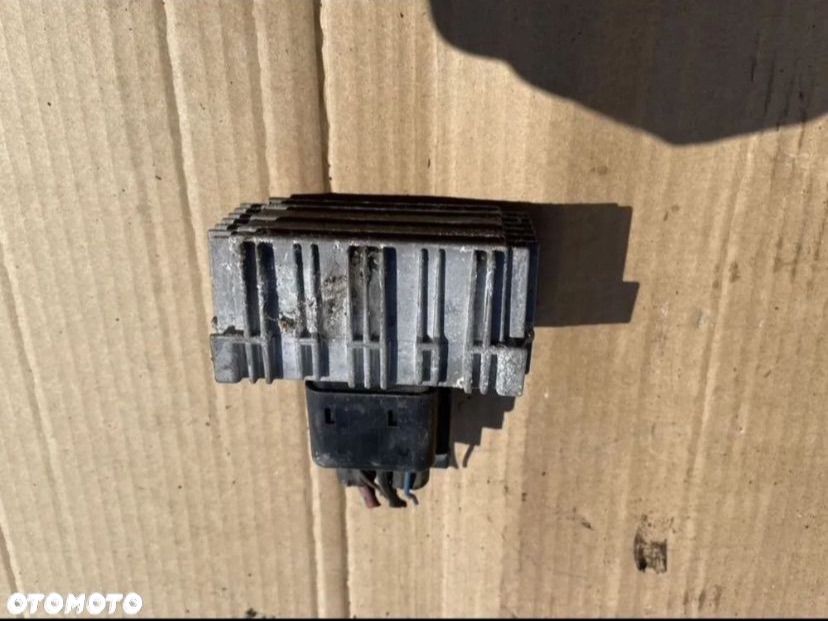 09132691 przekaźnik świec żarowych Opel meriva a - 1