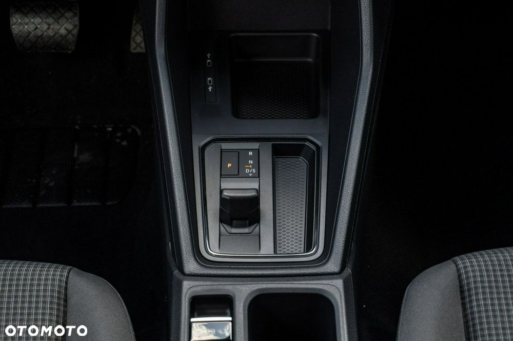 Volkswagen Caddy - 23