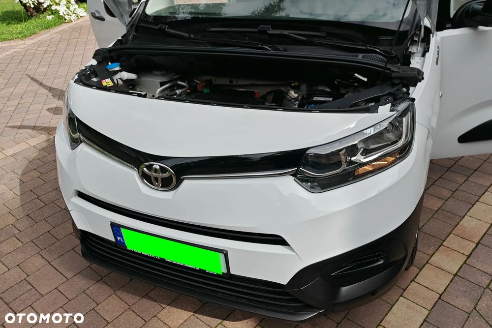 Toyota Proace City - 36