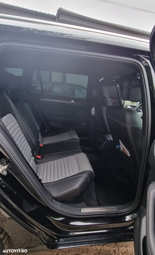 Volkswagen Passat - 5