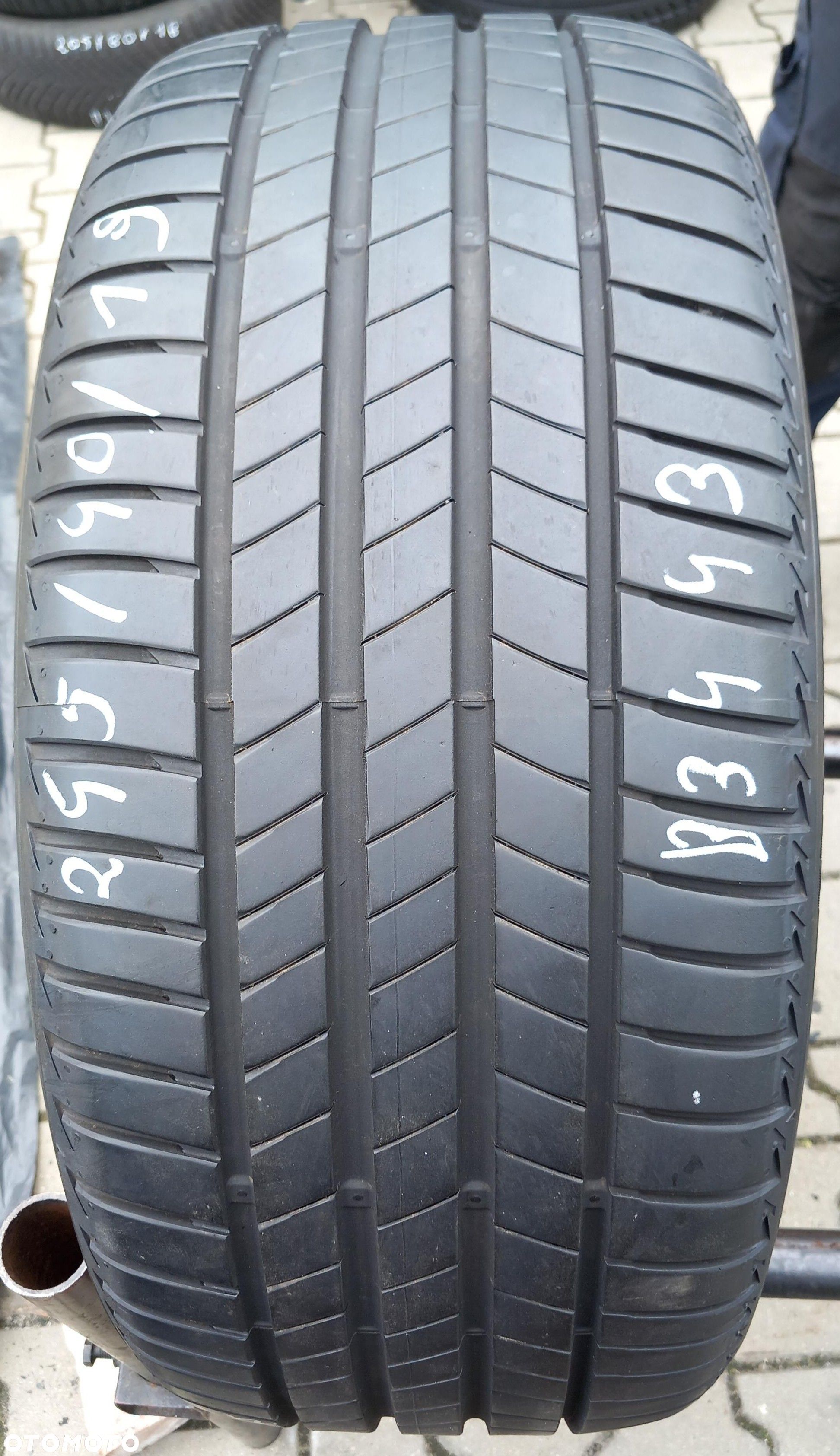 245/40/19 Bridgestone Turanza T005 94W - 1