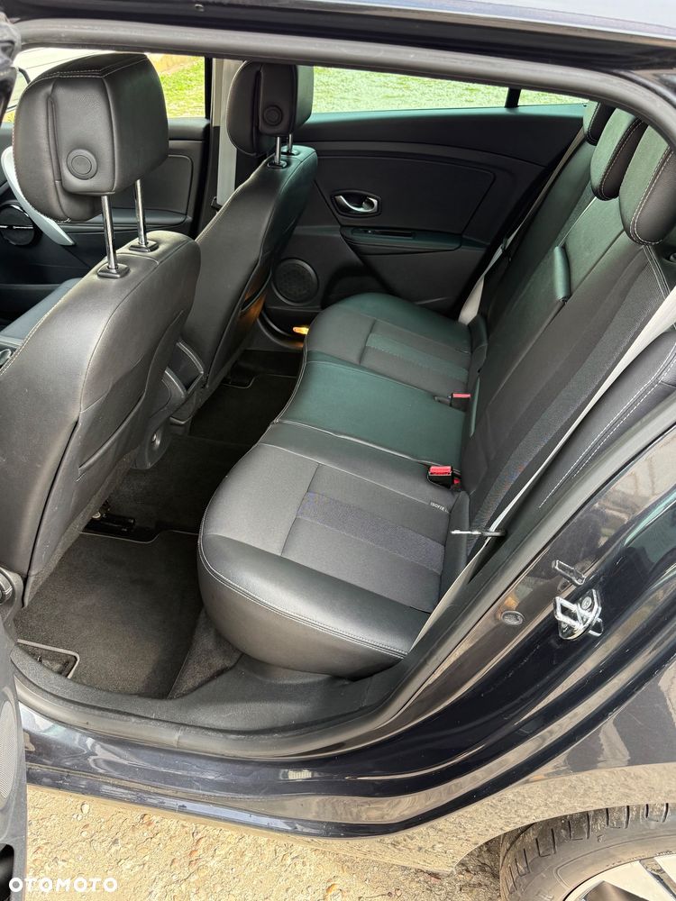 Renault Megane 1.9 dCi Bose Edition - 4
