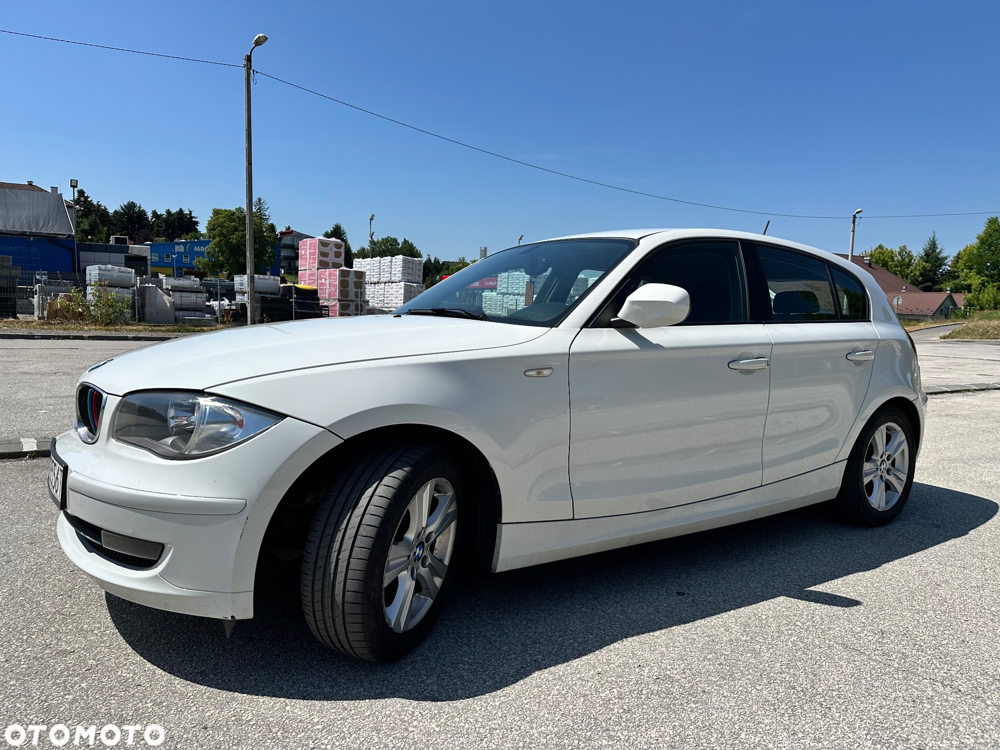 BMW Seria 1 116i - 11