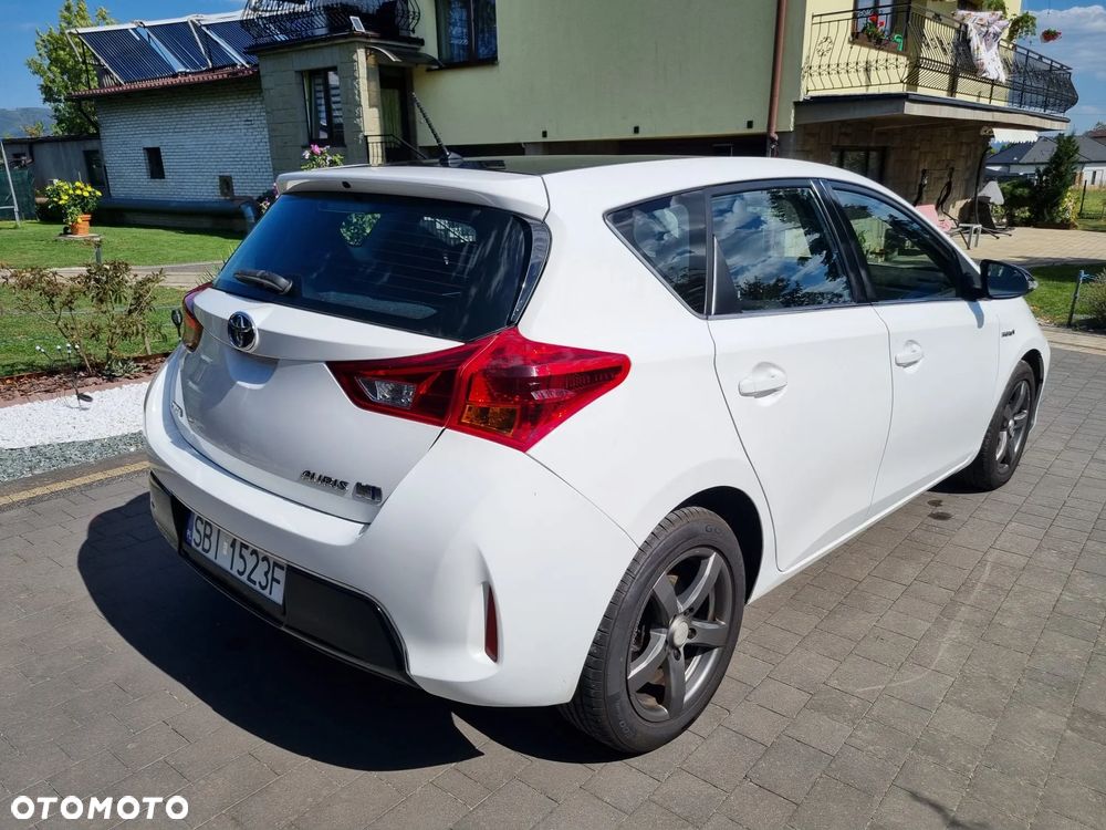 Toyota Auris - 4