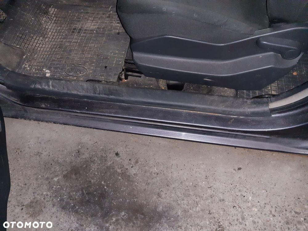 Toyota Yaris - 10