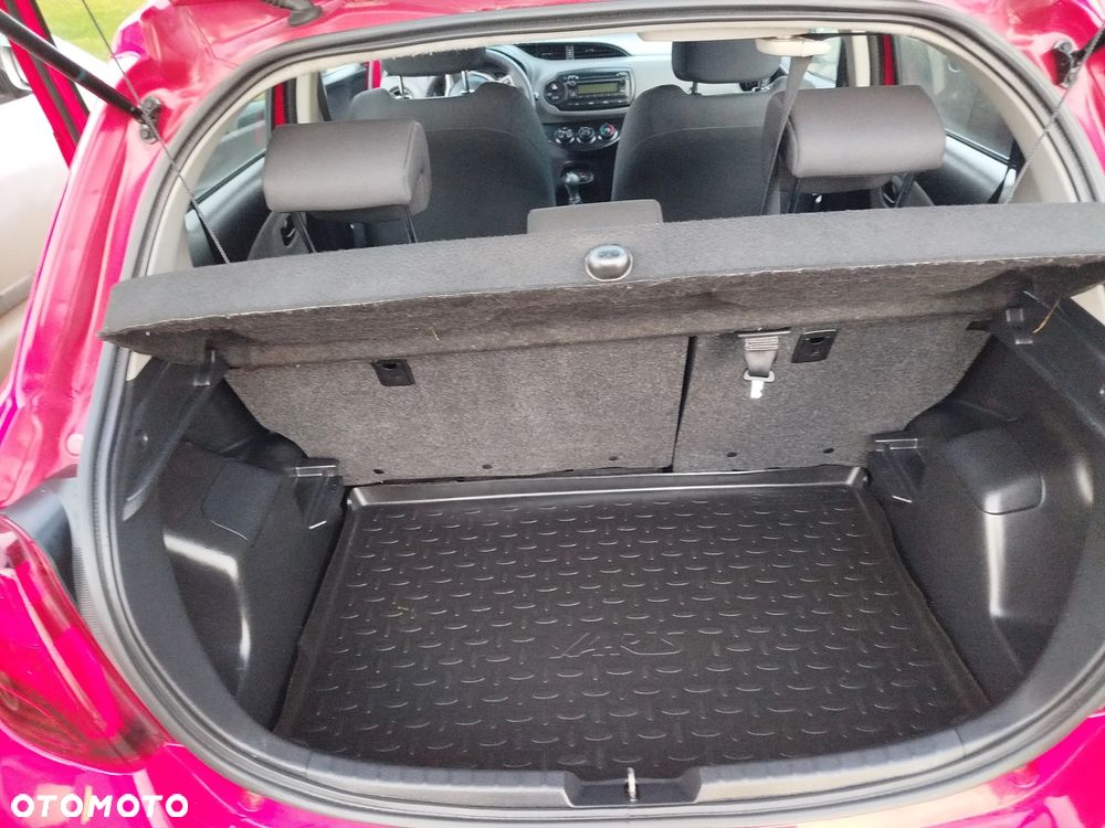 Toyota Yaris - 15