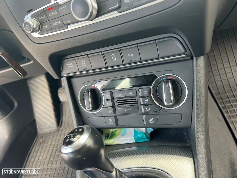 Audi Q3 2.0 TDI Sport - 12