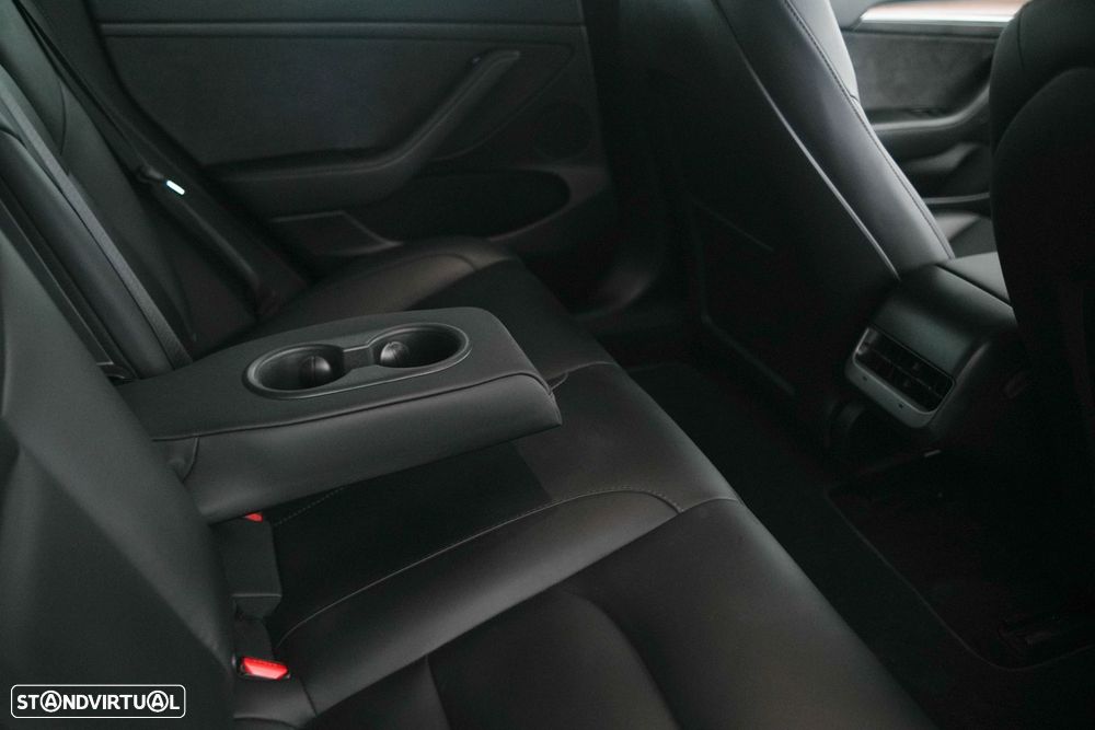 Tesla Model 3 Long-Range Dual Motor AWD - 23
