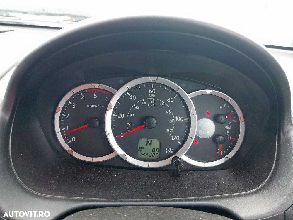 Dezmembrez Mitsubishi L200 2.5 Diesel 2010 - 4