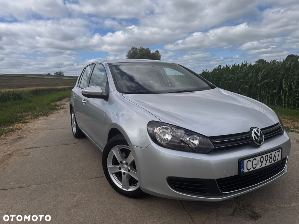 Volkswagen Golf - 2