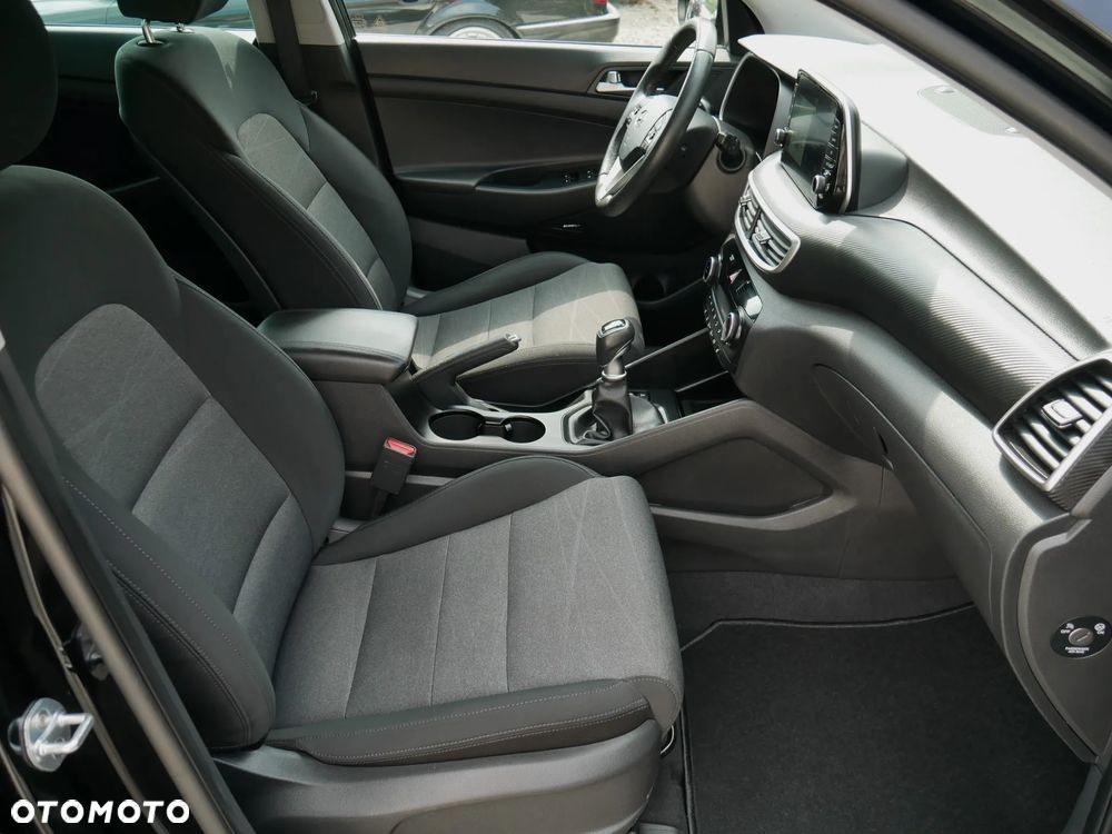 Hyundai Tucson 1.6 GDI BlueDrive Design 2WD - 20