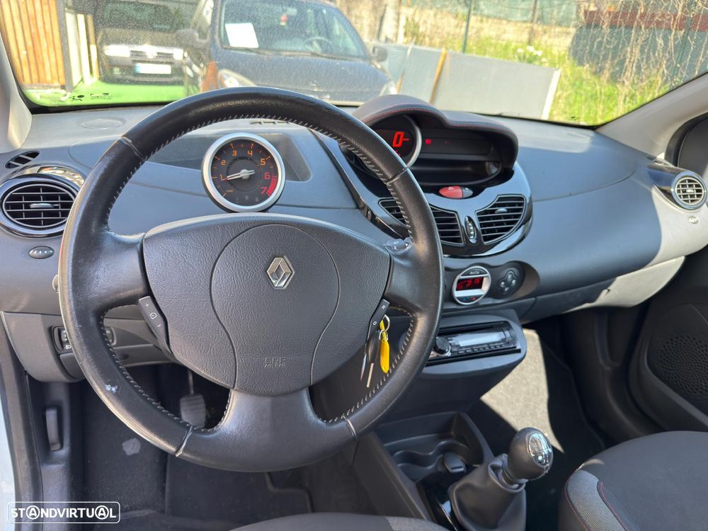 Renault Twingo 1.2 LEV 16V 75 Dynamique - 5