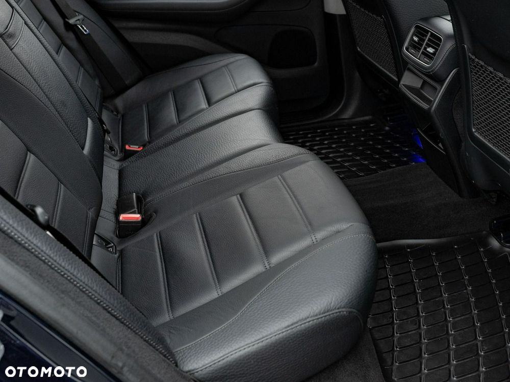 Mercedes-Benz GLE 300 d 4Matic 9G-TRONIC - 30