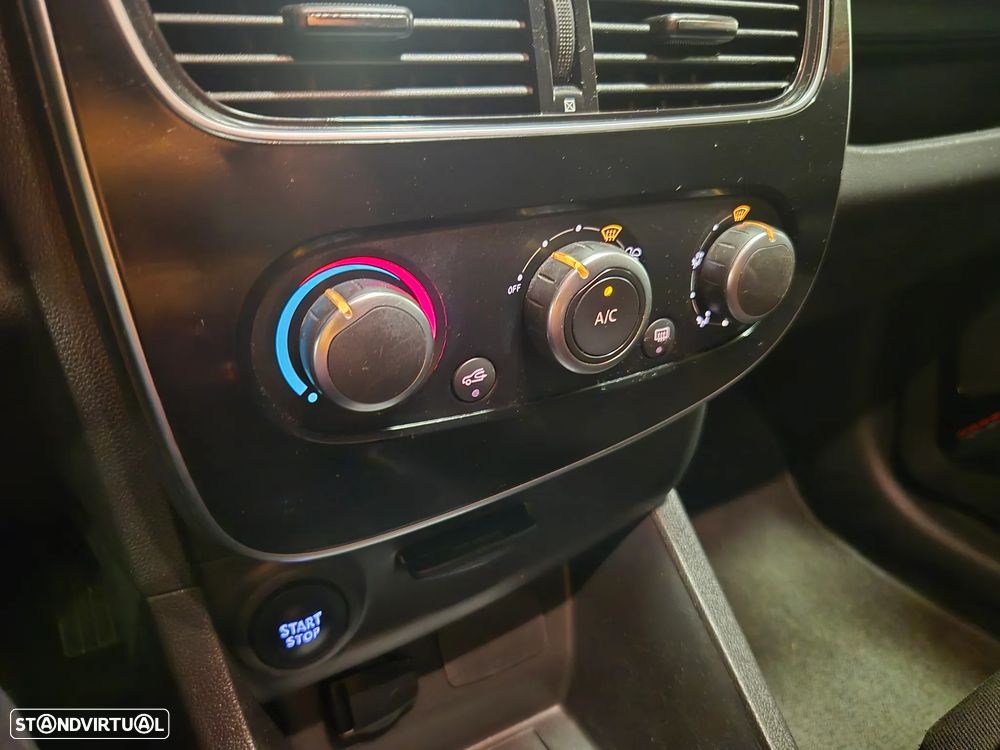 Renault Clio Sport Tourer dCi 90 Limited - 19