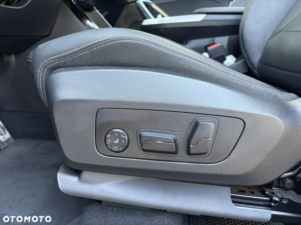 BMW X1 xDrive23i mHEV M Sport - 32