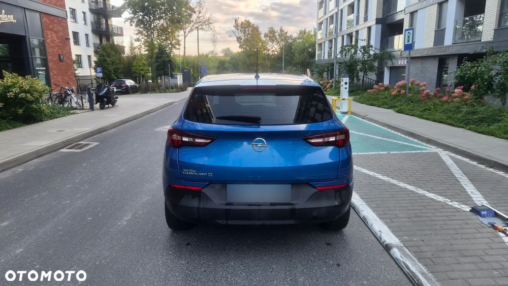 Opel Grandland X 1.2 T GPF Design&Tech S&S - 22