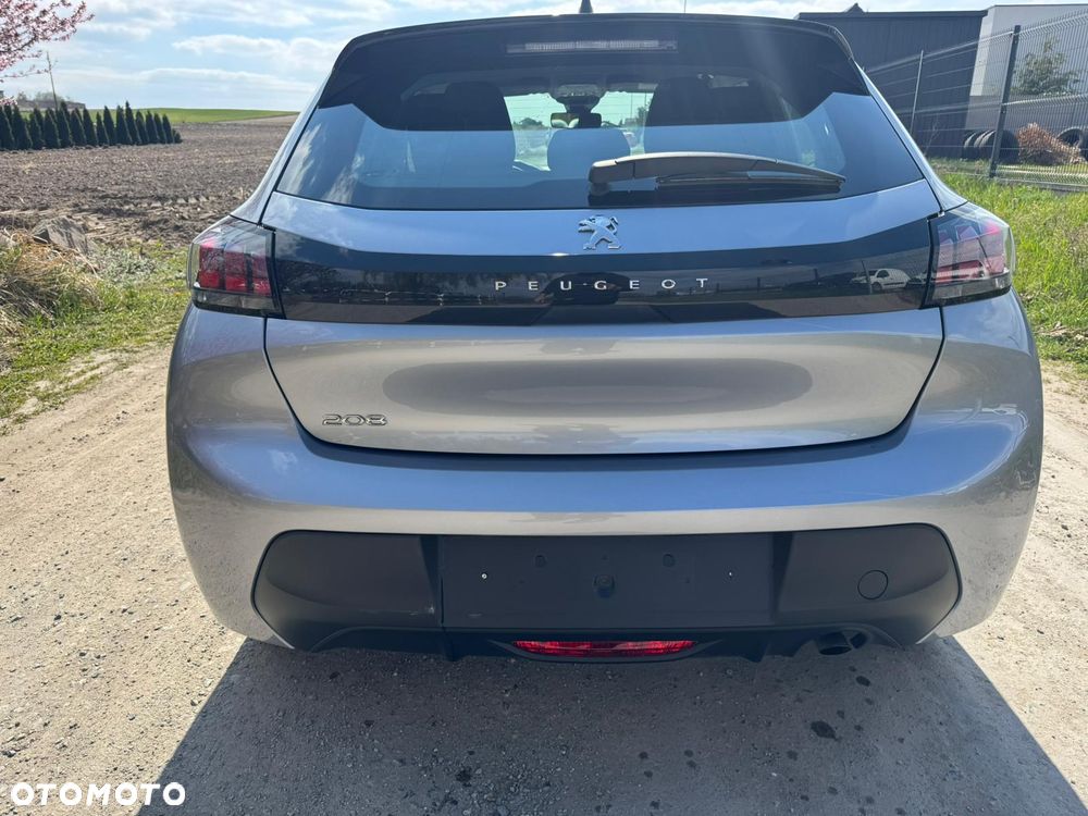 Peugeot 208 - 20