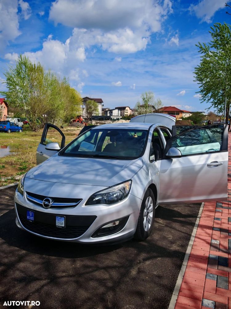 Opel Astra 1.4 ECOTEC Turbo Enjoy - 3