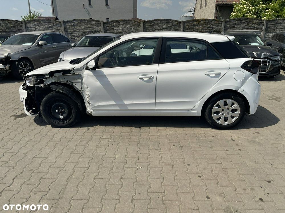 Hyundai i20 1.2 Select - 4