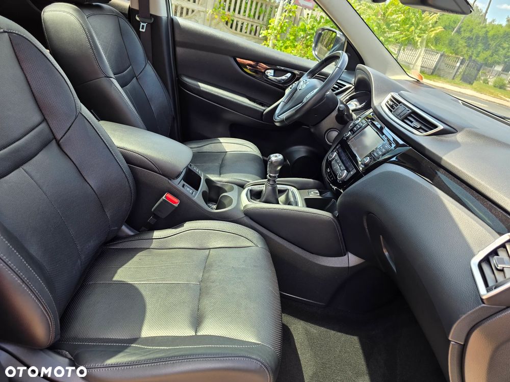 Nissan Qashqai 1.6 DIG-T Tekna - 29