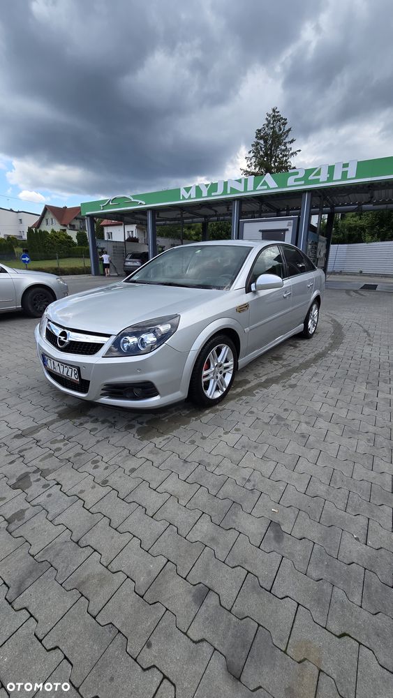 Opel Vectra 1.9 CDTI Cosmo - 9