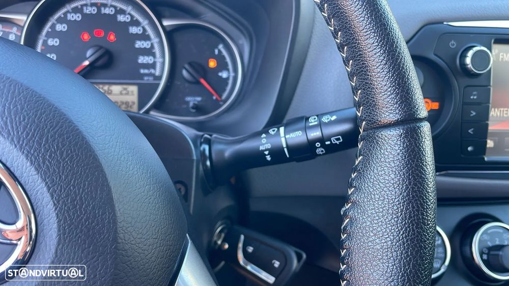 Toyota Yaris - 18