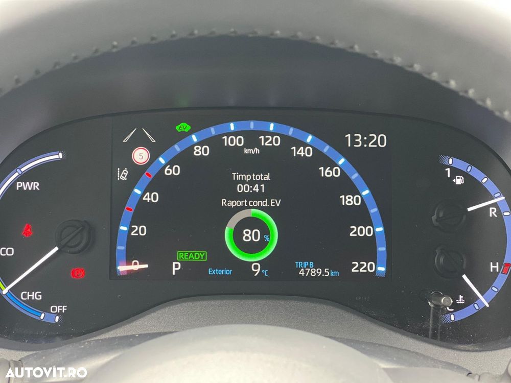 Toyota Yaris Cross 1.5 VVT-i HSD 4x2 Dynamic - 23