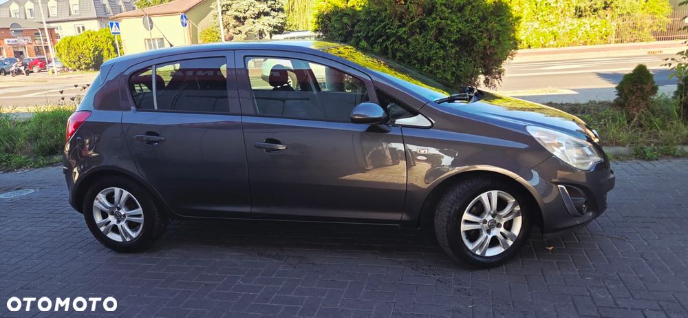 Opel Corsa 1.4 16V Edition - 18