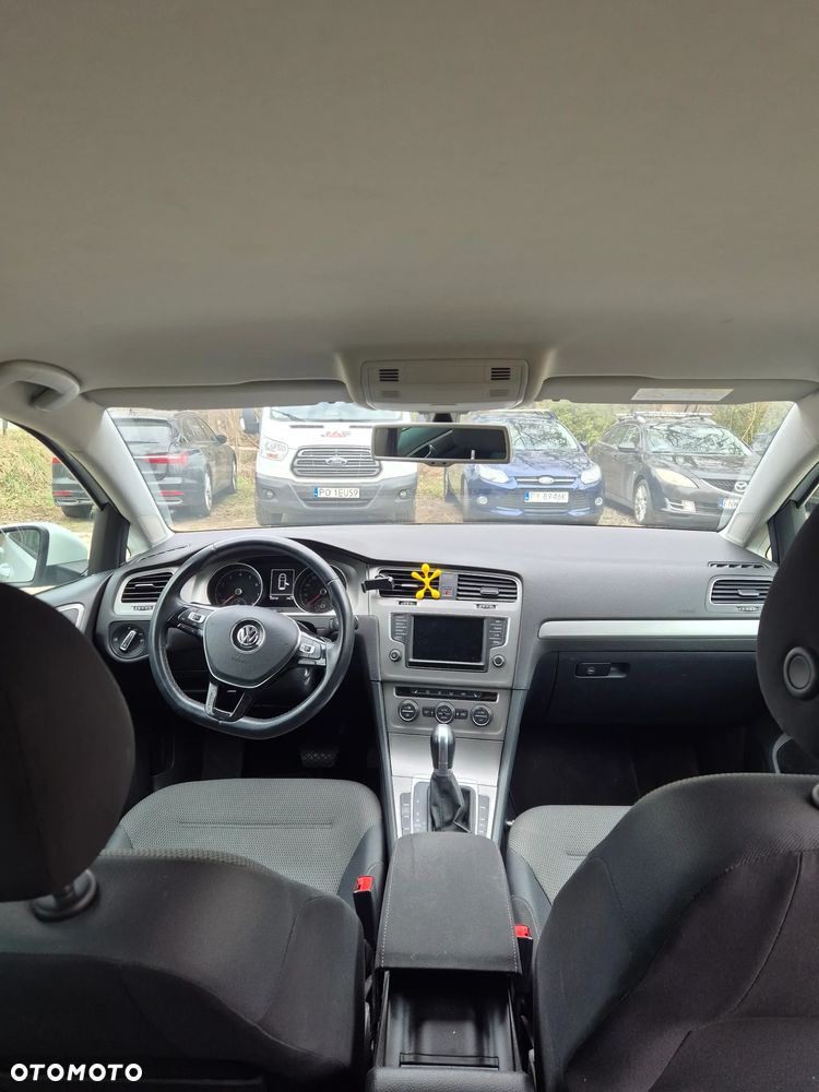 Volkswagen Golf 1.4 TSI BMT Comfortline DSG - 11