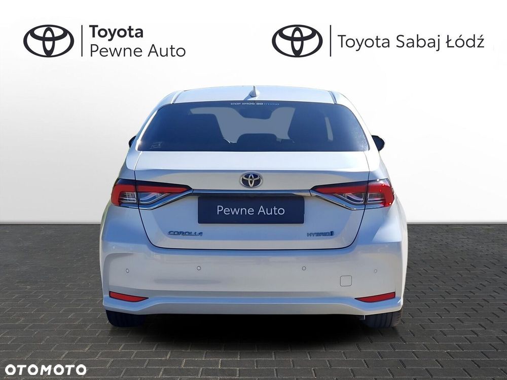 Toyota Corolla - 4