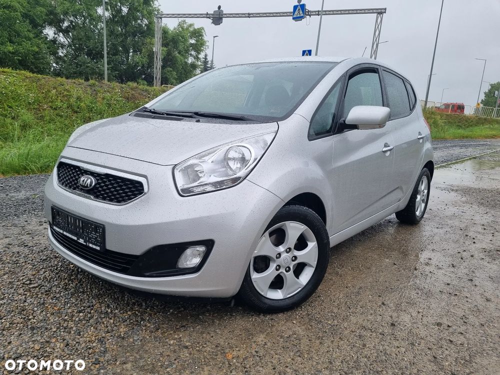 Kia Venga 1.6 CRDi 128 Dream Team Edition - 1