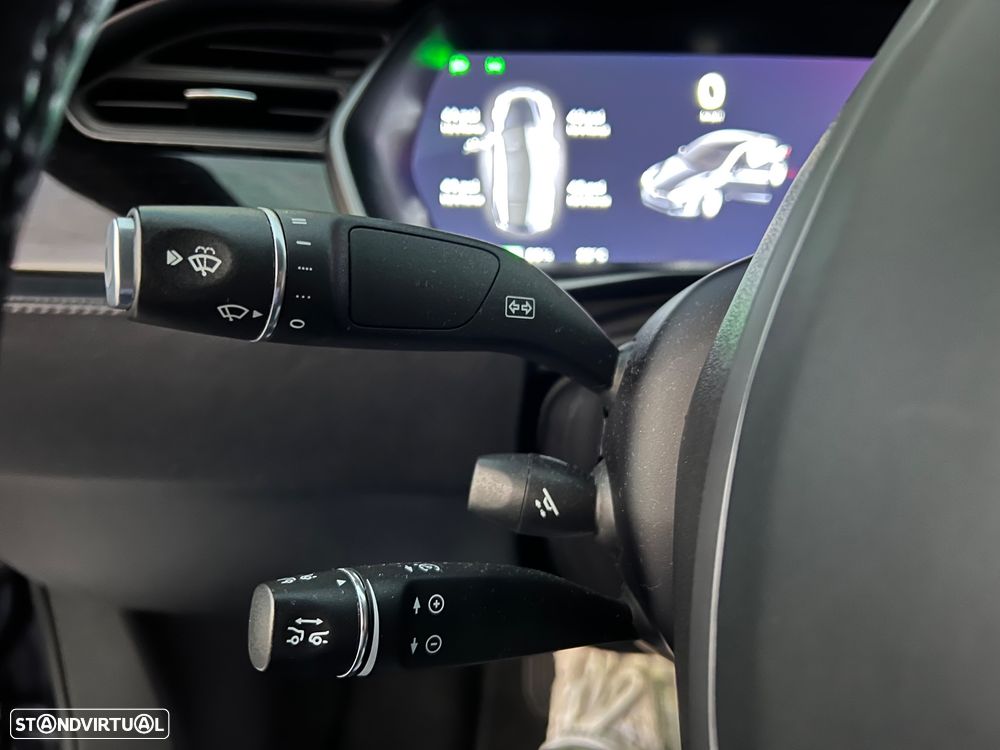 Tesla Model S - 17