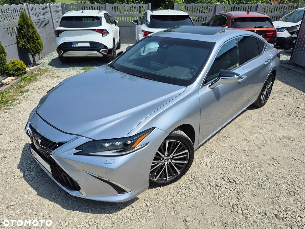Lexus ES 300h Prestige - 1