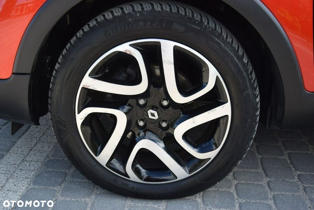 Renault Captur TCe 120 EDC Helly Hansen - 9