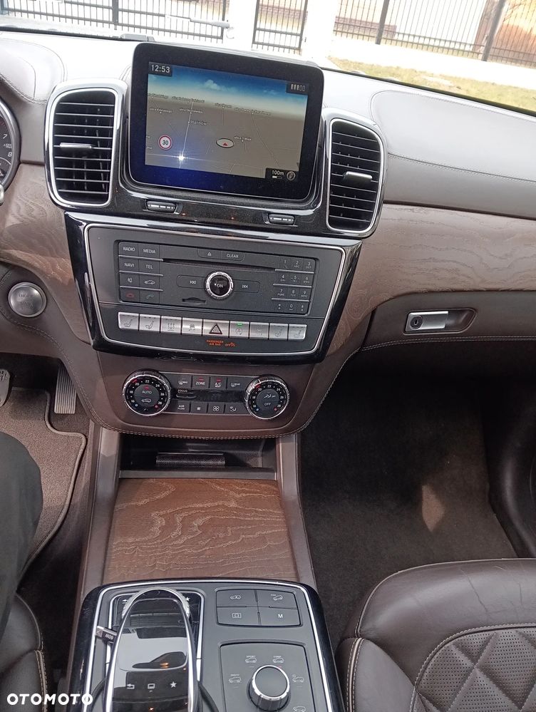 Mercedes-Benz GLS 500 4-Matic - 18
