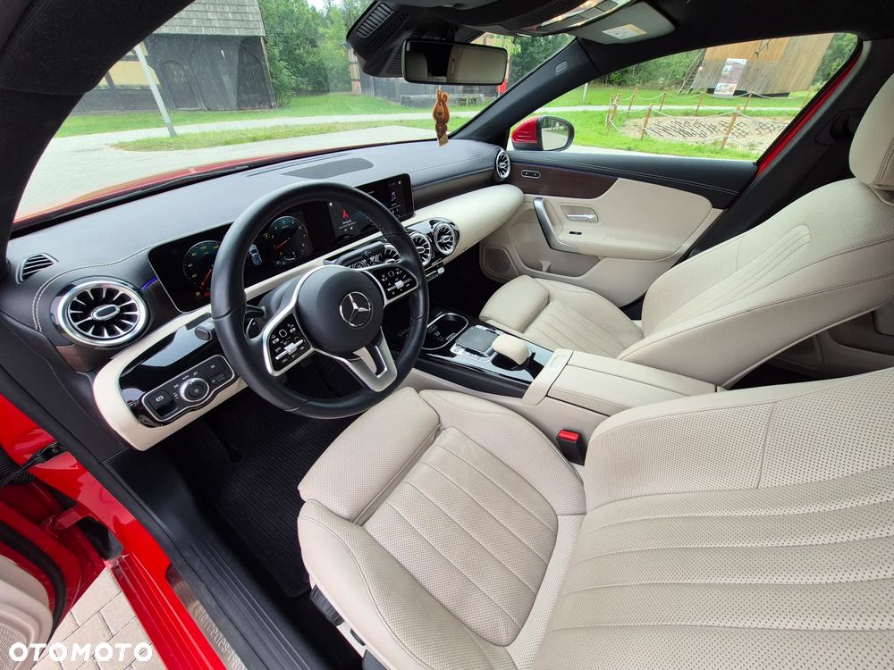 Mercedes-Benz Klasa A 200 7G-DCT Progressive - 23