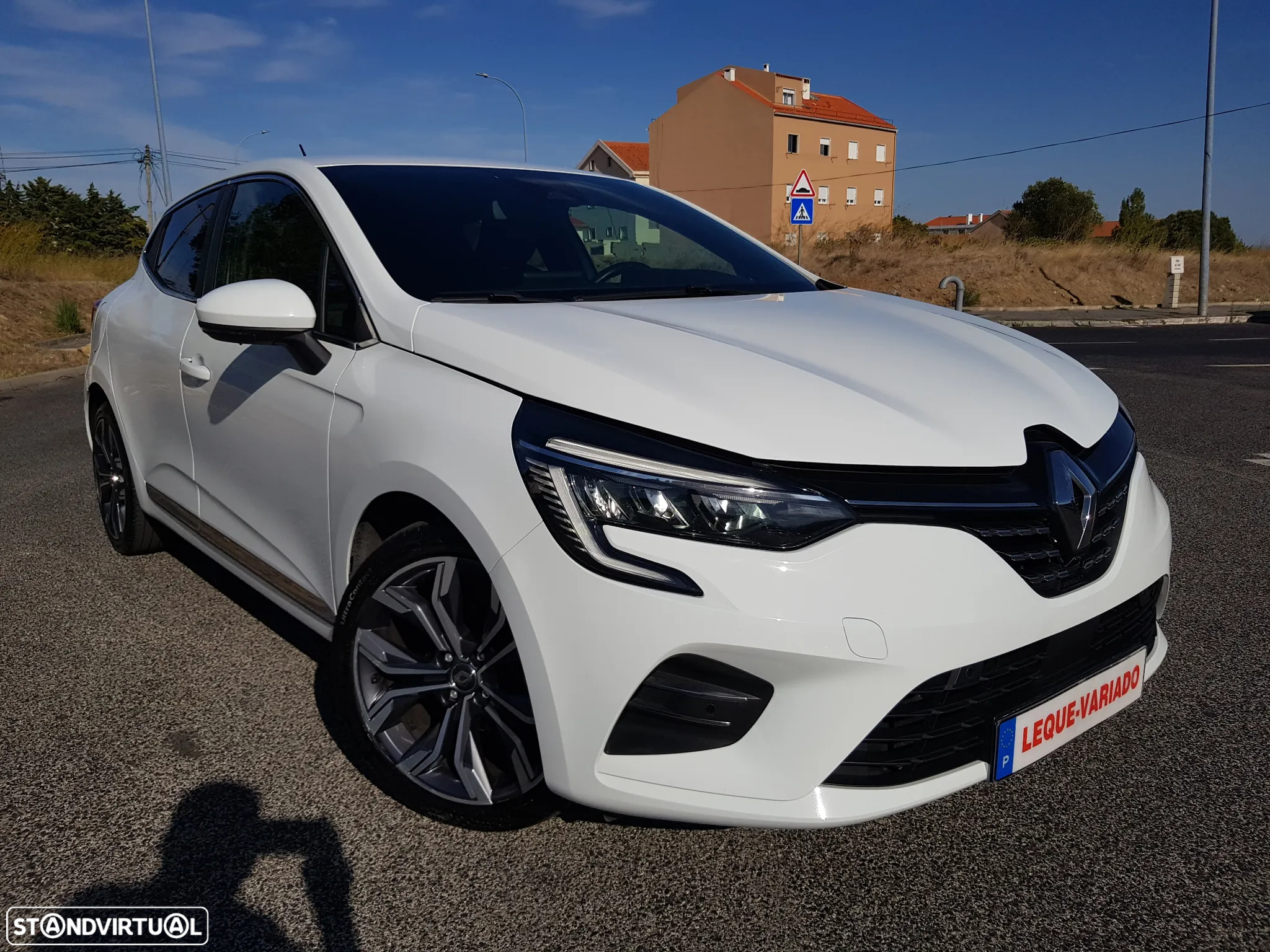 Renault Clio 1.5 Blue dCi Exclusive - 4