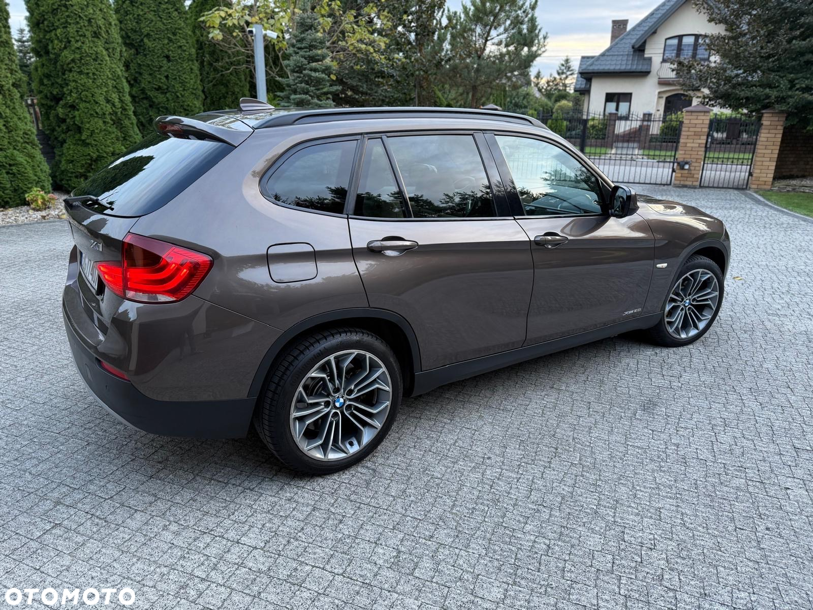 BMW X1 xDrive28i - 9
