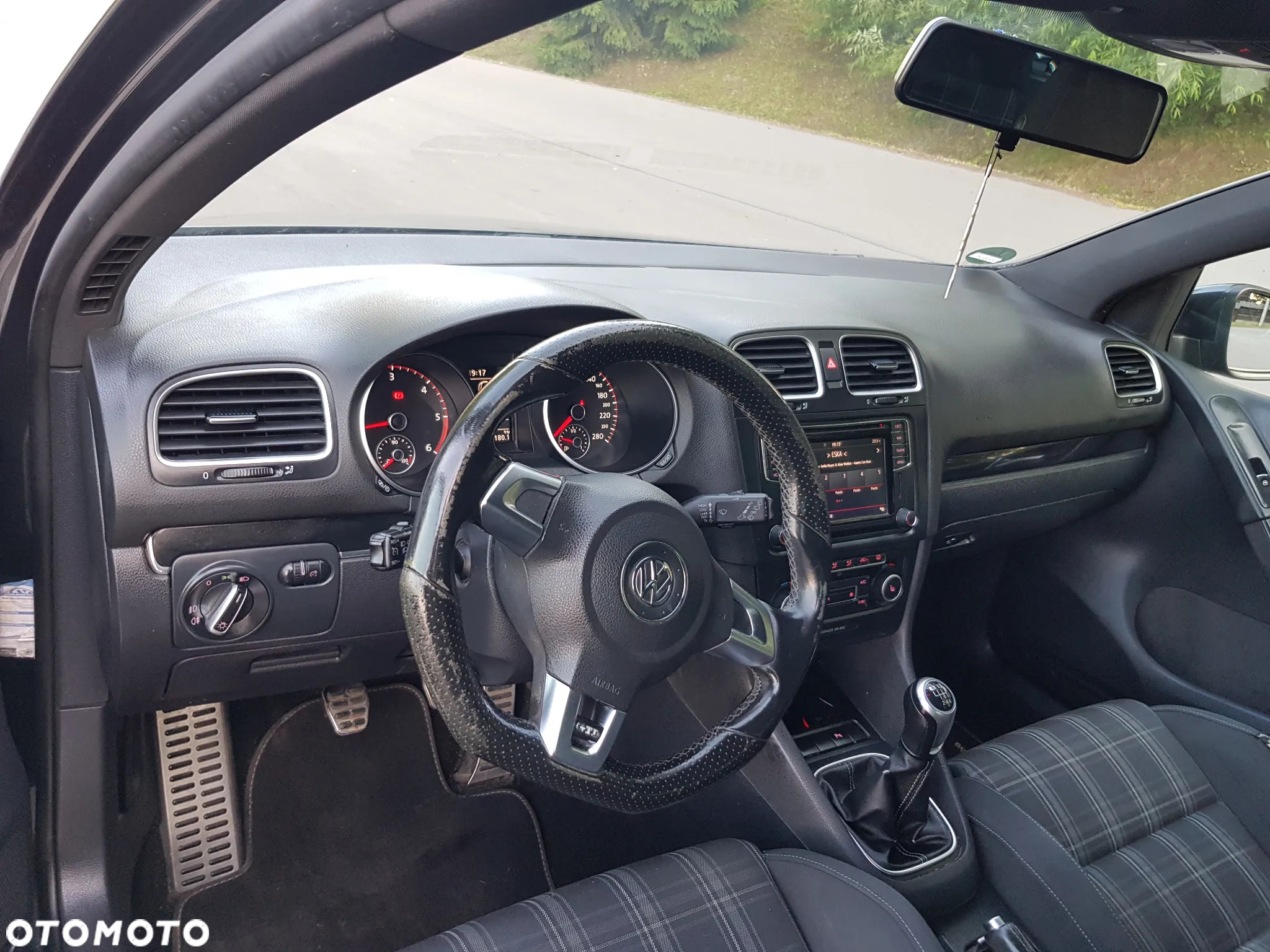 Volkswagen Golf VI 2.0 TDI GTD - 17