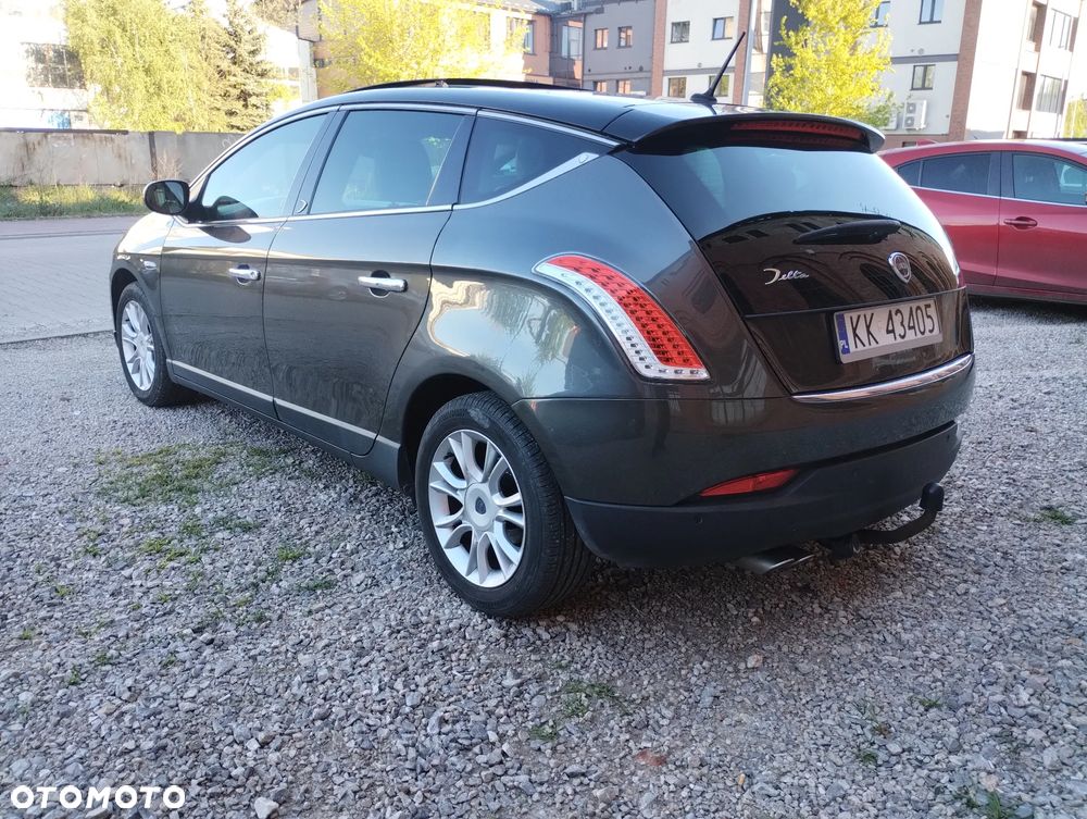 Lancia Delta 2.0 MJ Platino - 4