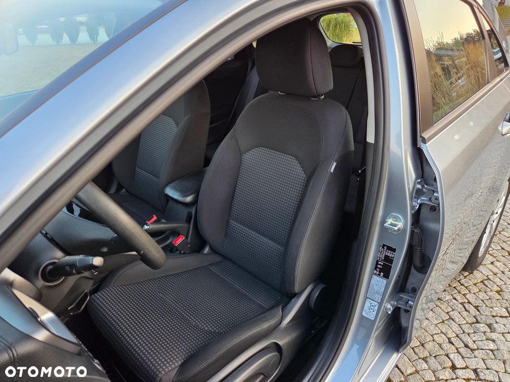 Kia Ceed 1.5 T-GDI S - 11