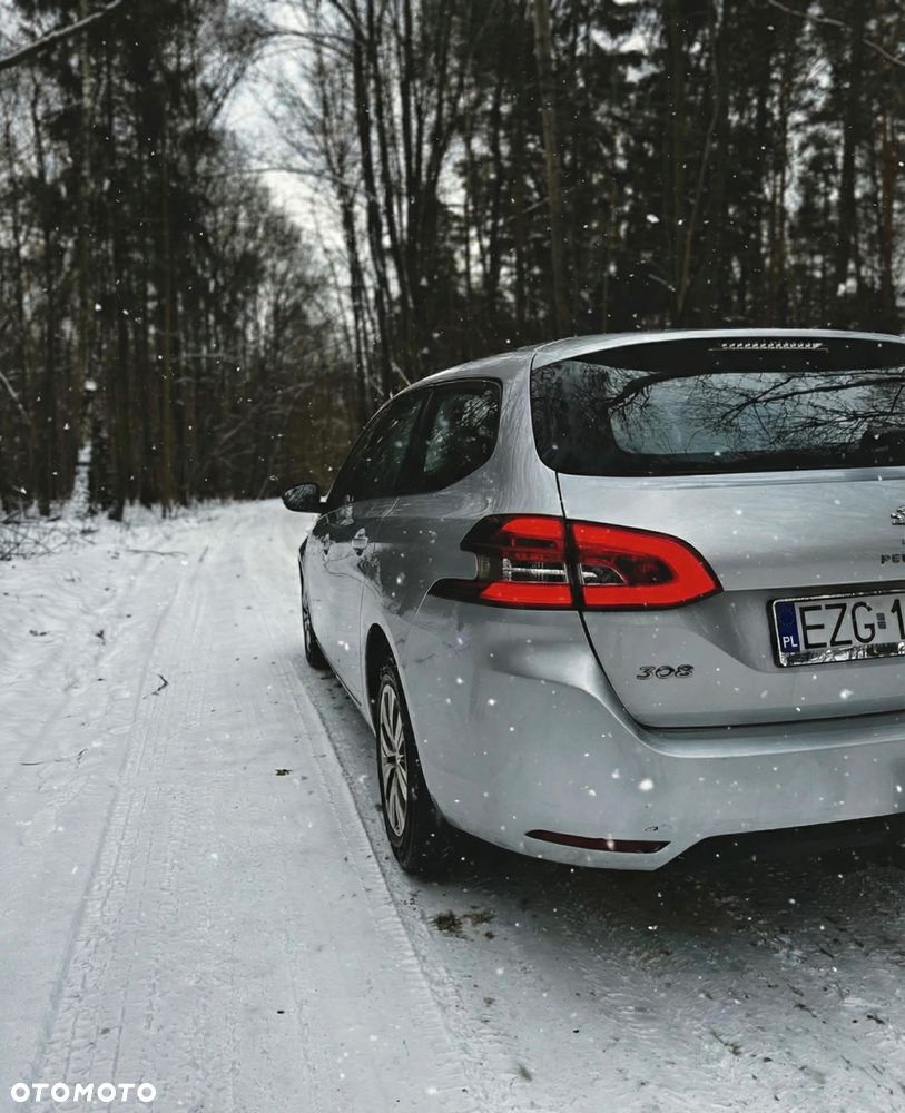 Peugeot 308 PureTech 110 Stop & Start Active - 8