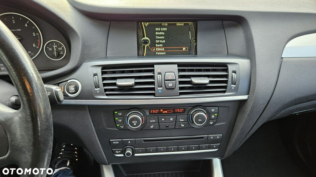 BMW X3 xDrive20d - 30