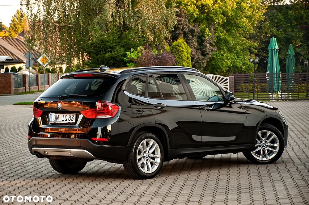 BMW X1 sDrive18i - 19