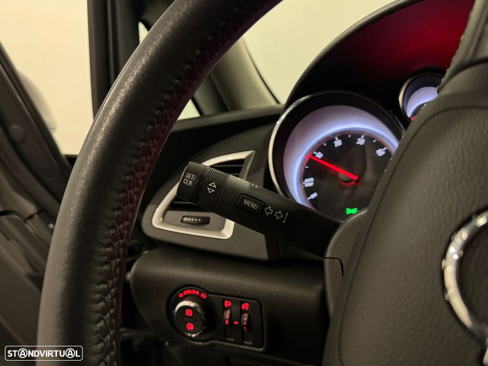 Opel Astra 1.6 CDTI Cosmo Start/Stop - 39