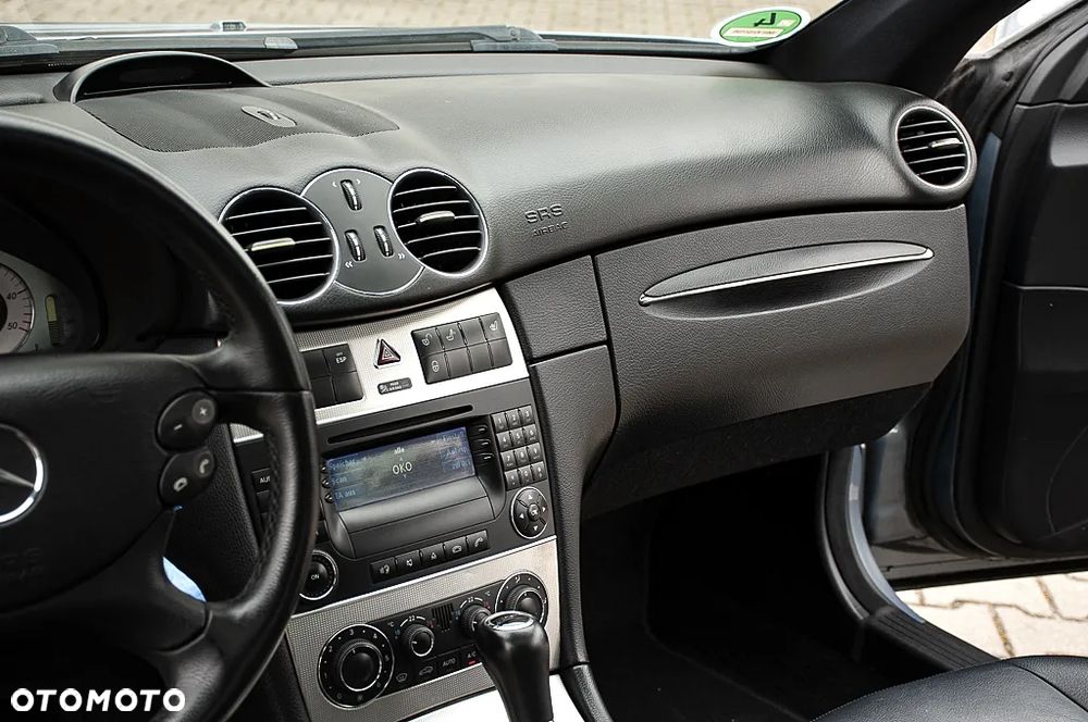 Mercedes-Benz CLK 320 CDI 7G-TRONIC Avantgarde - 27