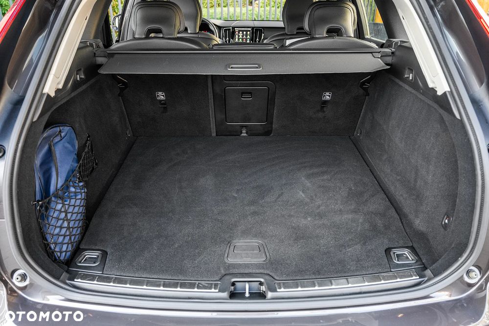 Volvo XC 60 - 33
