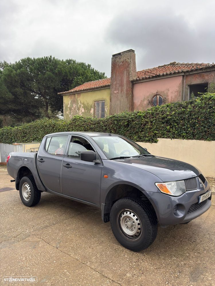 Mitsubishi L200 2.5 DI-D CD Strakar 2WD - 1