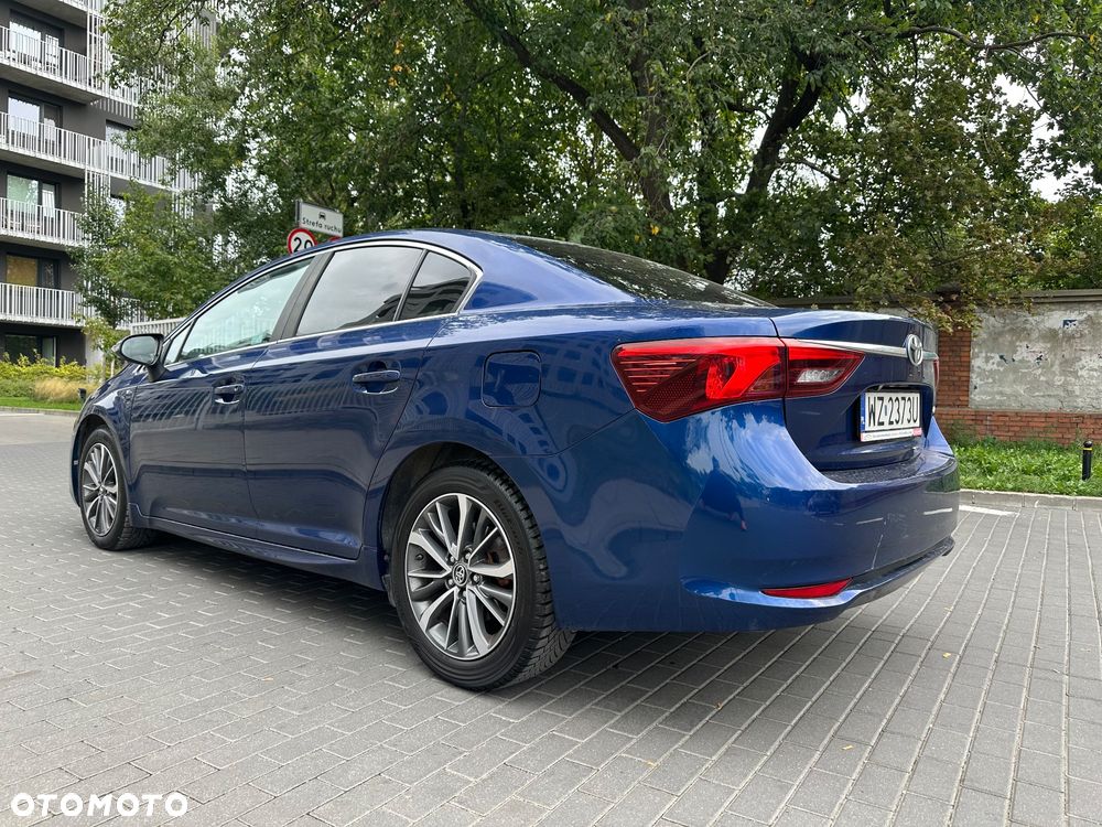 Toyota Avensis 2.0 D-4D Prestige - 5