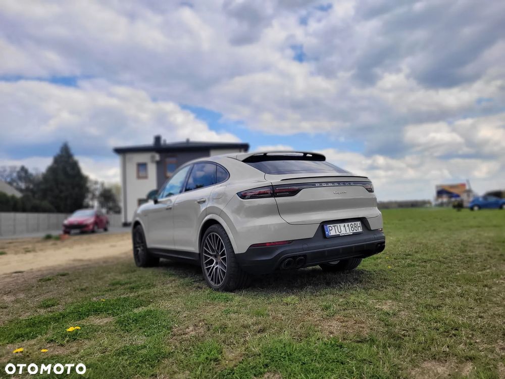Porsche Cayenne Electric - 6
